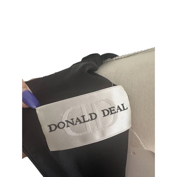 DONALD DEAL Black Velvet V Neck Cocktail Dress Size US 10 - Picture 3 of 8